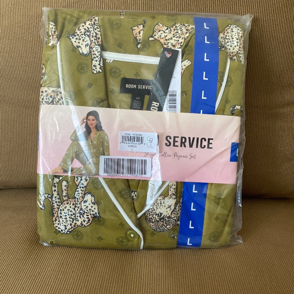 Room Service Pajamas NWT size Large